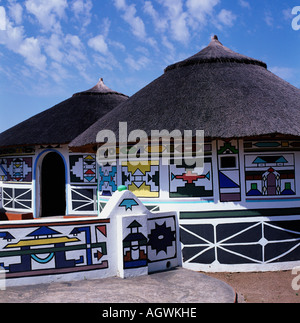 N'debele village / Ndebele-Dorf Banque D'Images