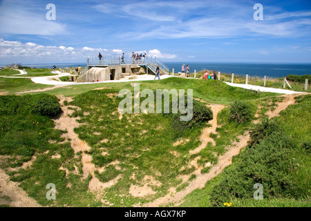 Bunkers allemands à la Pointe du Hoc, sur la côte de la Normandie, dans le nord de la France Banque D'Images