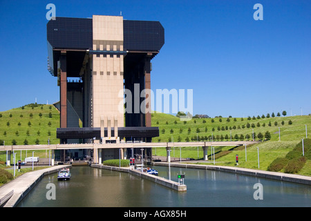 Strepy Thieu ascenseur à bateaux près de La louviere Belgique Banque D'Images