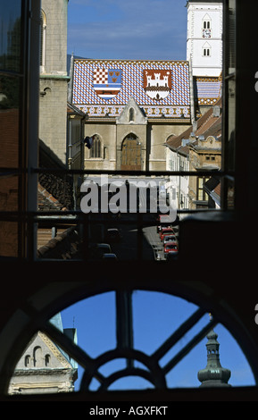 Kroatien Zagreb Zagreb Kirche St Markus vom Stadtturm aus Croatie l'église St Markus à Zagreb vu de la tour de la ville Banque D'Images