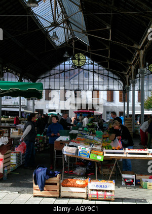 Marché hebdomadaire rural à Maubourguet Gascogne France Banque D'Images