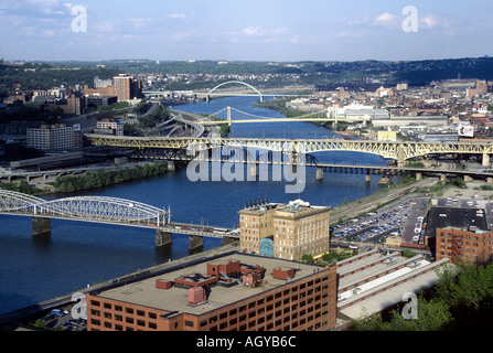 Les 5 ponts à Pittsburgh en Pennsylvanie pa Banque D'Images