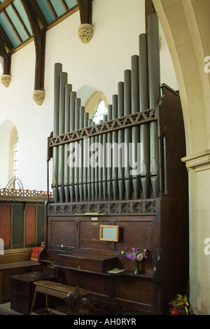 Orgue d'église à église paroissiale de St Mary à Pakenham, Suffolk, UK Banque D'Images