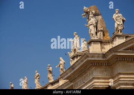 Rome Italie Basilique de Saint Peter Statues Banque D'Images