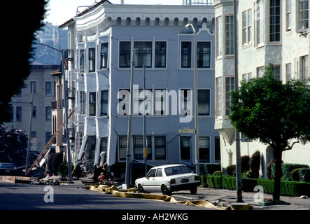 17 octobre 1989 tremblement de terre de Loma Prieta, séisme, tremblement de terre de Loma Prieta, dégâts causés par le tremblement de terre, de Marina District, à San Francisco, Californie Banque D'Images