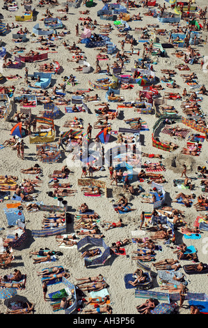 Plage bondée à Leba Pologne Banque D'Images