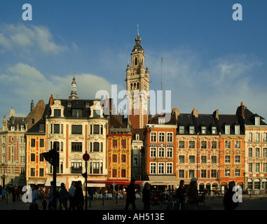 France Nord Picardie nord ville Lille Centre Grand Place place de général de gaulle nouvelle bourse nouvel hôtel de la monnaie Banque D'Images