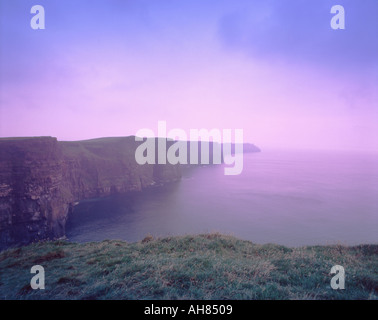 Le comté de Clare Irlande Falaises de Moher Banque D'Images