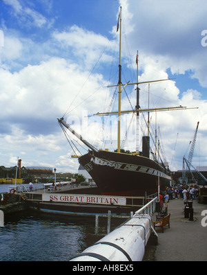 SS Great Britain en cale sèche dans les anciens docks de Bristol Banque D'Images