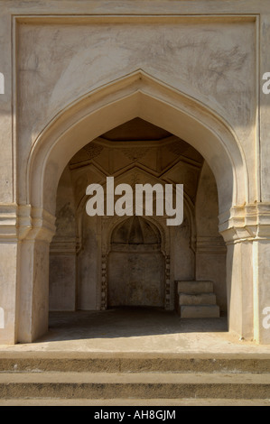 Mosquée Ibrahim Golconda fort Hyderabad Andhra Pradesh, Inde Banque D'Images