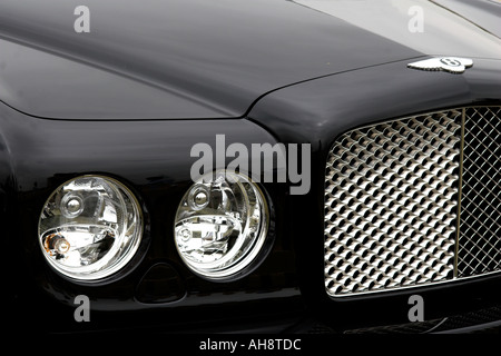 BENTLY MODERNE voiture noire. Banque D'Images