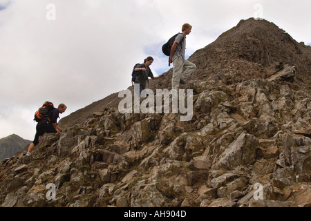 Jusqu'à Snowdon via Crib Goch Gwynedd au nord du Pays de Galles UK GO Banque D'Images