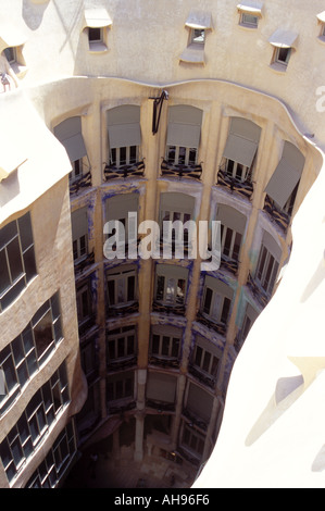 La Pedrera ou Casa Mila commencé en 1905 il a été Antoni Gaudi, la plupart des travaux complète Barcelone Espagne Banque D'Images