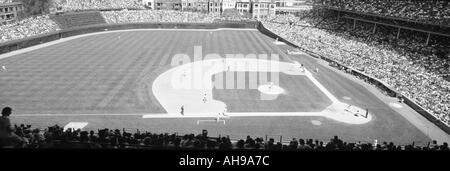 Wrigley Field Chicago IL Oursons v gris Rocheuses Banque D'Images