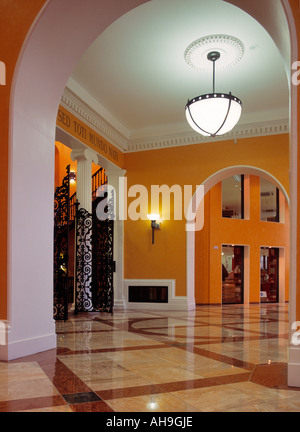 Hall d'entrée au Liverpool Institute of Performing Arts Banque D'Images