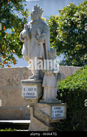 Les premiers 18c jardins baroques de l'évêché (le Jardim do Paco Episcopal) à Castelo Branco, Portugal. Le roi Jean III (Dom Joao III) Banque D'Images