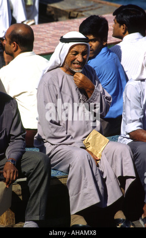 Emirats arabes unis Dubaï Abra water taxi passager sur le creek Banque D'Images