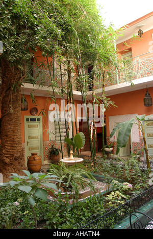 Maroc médina de Marrakech cour intérieure de l'Hôtel Gallia Banque D'Images