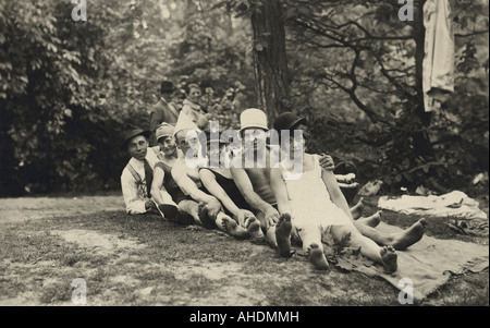 personnes, groupe dans le repos, années 1920, années 20, xxe siècle, , Banque D'Images