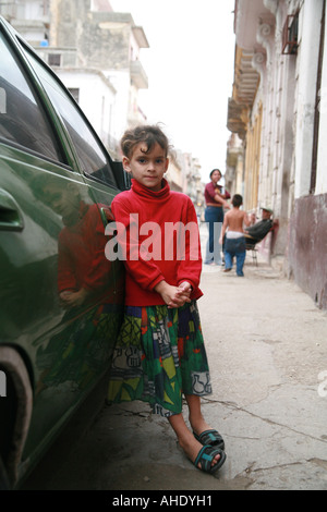 La Habana Cuba enfants dans les rues Banque D'Images