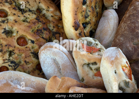 Produits panifiés sur stand à farmers market Banque D'Images