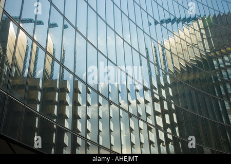 Reflets dans l'Édifice Willis, Lime Street, Londres Banque D'Images