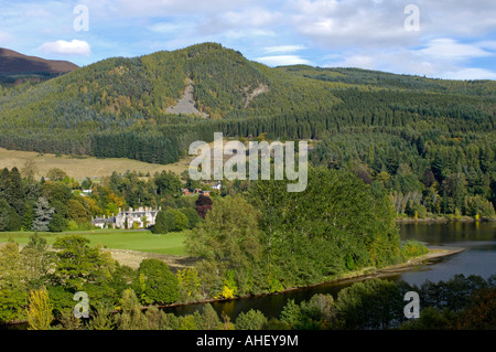 Loch Faskally près de Pitlochry Perthshire Banque D'Images