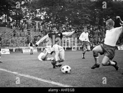 Football, tournoi international de classe junior 1965, contre Burnley FC Ajax Amsterdam 2:1 Stade Jahn, dans la Marne, scène du match Banque D'Images