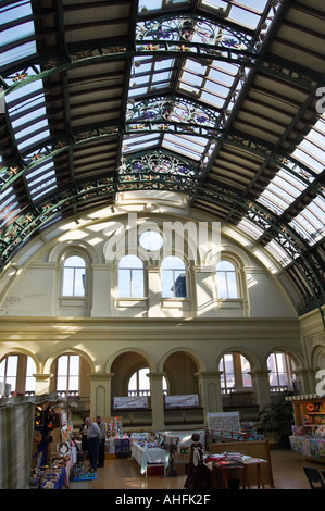 Intérieur de la Corn Exchange dans Doncaster South Yorkshire England UK Banque D'Images