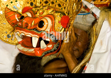 Legong danse Barong Danse Traditionnelle Ibud Palace Bali Indonesia Banque D'Images