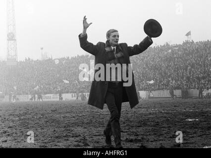 Football, Ouest Regionalliga, années 1967-1968, poste d'Essen contre Bayer Leverkusen 2:1, stade an der Hafenstrasse à Essen, et réjouissez-vous amateur de football de poste d'Essen Banque D'Images