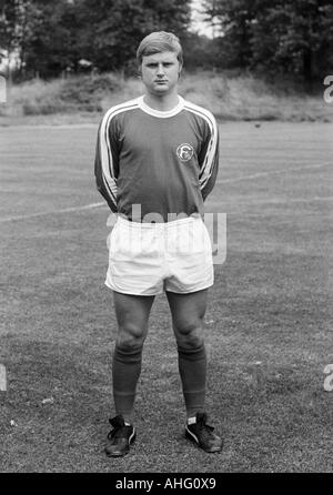 Football, Bundesliga, Fortuna Düsseldorf, présentation de l'équipe pour la nouvelle saison 1975/1976, appuyez sur séance photo, portrait de Horst Degen Banque D'Images