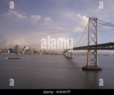 Le Pont de la baie de l'Ouest, Span, San Francisco, Californie, 1933 - 1936. Architecte : Ralph Modjeski Banque D'Images