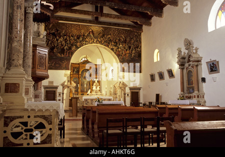 Krk Kroatien VRC Kloster Kosljun kleine Klosterinsel vor Punat Croatie Kosljun Monastery petite île près de l'île de Krk Banque D'Images