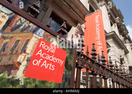 Royal Academy of Arts Burlington House sur Piccadilly à Londres UK Banque D'Images