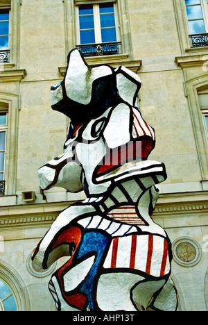 Paris France, architecture commerciale Siège social bâtiment entreprises françaises 'Caisse des dépôts' Banque Art, sculpture moderne : Jean DUBUFFET Banque D'Images