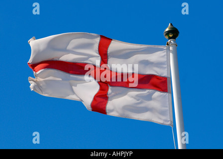 St George drapeau sur un mât. Banque D'Images