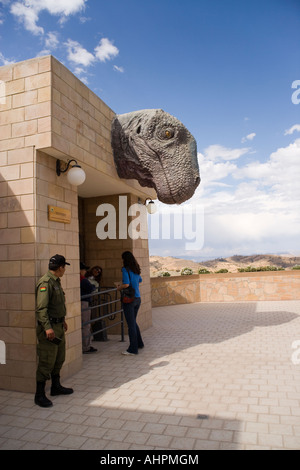 Le Parque Cretacico, le nouveau parc de dinosaures mis en place à négliger les empreintes de dinosaures à la Cal Orko Mountain Sucre, Bolivie Banque D'Images