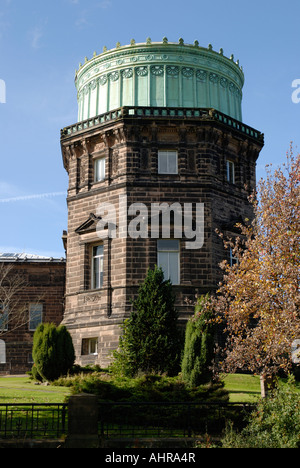 La tour est de l'Observatoire Royal sur la colline de Blackford, Édimbourg Banque D'Images