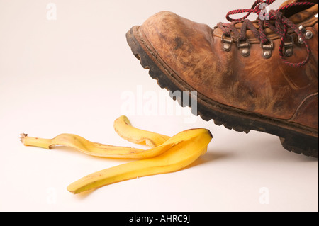 Chaussure marche sur banana Banque D'Images