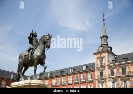 La statue de Felipe III à la Plaza Major à Madrid Banque D'Images