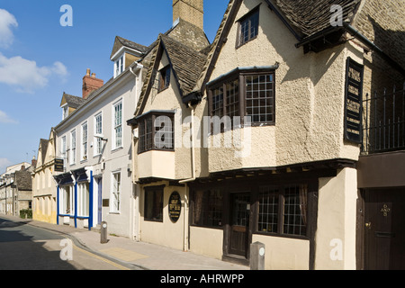 Les cloîtres, Dollar Street dans la ville de Cotswold de Cirencester, Gloucestershire Banque D'Images