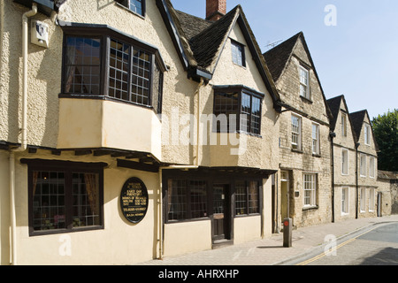 Les cloîtres, Dollar Street dans la ville de Cotswold de Cirencester, Gloucestershire Banque D'Images