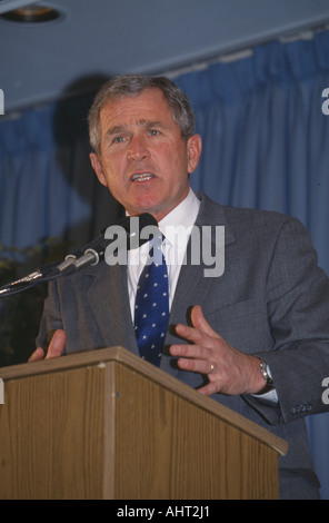 George W Bush parlant au Rotary Club Portsmouth NH en 2000 Banque D'Images