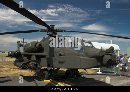 Hélicoptère Apache AH-64D à Farnborough 2006 Banque D'Images