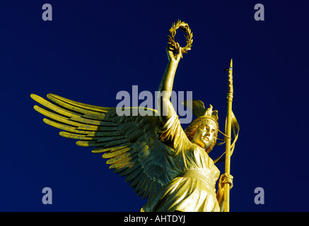 Berlin statue de Victoria sur colonne de la Victoire Banque D'Images