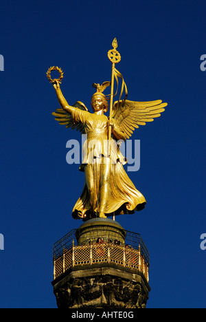 Berlin statue de Victoria sur colonne de la Victoire Banque D'Images