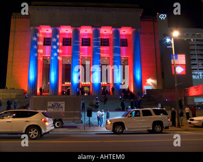 Pour célébrer l'ouverture officielle de la William J. Clinton Presidential Library, à la Robinson le 18 novembre 2004 Auditorium Banque D'Images