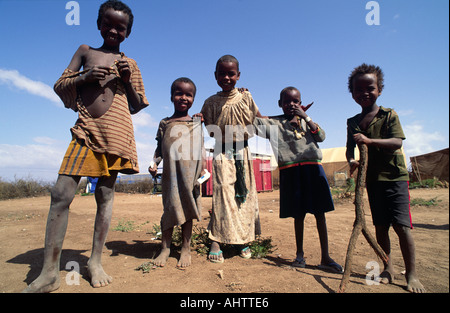 Enfants somaliens réfugiés à Kebribeyah, est de l'Éthiopie Banque D'Images