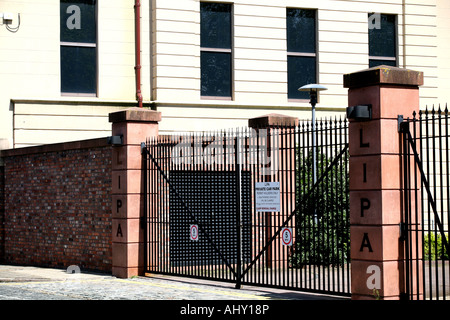 Entrée de LIPA Liverpool Institute for the Performing Arts financé par Sir Paul McCartney Banque D'Images